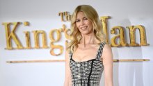 Claudia Schiffer proslavila 56. rođendan u upečatljivom bikiniju