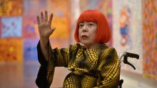 Preminula Yayoi Kusama, ikona suvremene umjetnosti i kraljica točkica