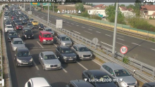 Kolone prema Zagrebu i moru: Prometna nesreća na A1