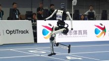 VIDEO Kineski humanoidni robot nedavno srušio rekord Usaina Bolta. Stručnjaci objasnili u čemu je kvaka