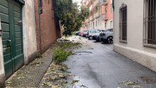 VIDEO Oluje poharale sjeverni talijanski grad: Oštećena su povijesna zdanja