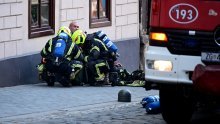 Vatrogasci objavili dramatičnu snimku usred požara: 'Dečki, našao sam ga'
