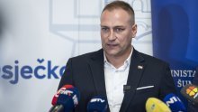 Lički krumpir zapalio političku svađu: SDP-ova Bježančević žestoko prozvala Vlajčića