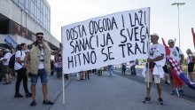Nakon prosvjeda stigle porazne brojke za institucije: Većina ne vjeruje ni nalazima HZJZ-a