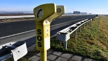 Teška nesreća na A3: Auto sletio s ceste, dvije osobe teško ozlijeđene