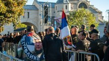 FOTO Tisuće ljudi na ispraćaju Ratka Mladića u Beogradu: Stigli i zloglasni Rusi