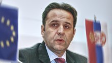 On jedini nije odao počast Mladiću: Tko je 'sandžački Pupovac' koji je nadživio Miloševića i Tadića, a mogao bi i Vučića