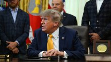 Trump se suočava sa sve većim izazovom: Čak mu i njegovi okreću leđa?