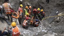U Nepalu još traje potraga za nestalima: Spasioci sada pretražuju tri tunela
