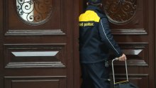 Hercegovački poštar ukrao desetke mirovina pa utekao na Tajland: Nestanak prijavila - mama