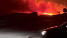VIDEO Izbio veliki požar na Braču, brzo se proširio. Spas stiže s mora
