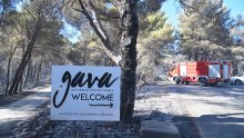 Iz bračkog resorta evakuirano 400 turista i članova osoblja