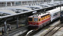Uhićen muškarac koji je nožem prijetio putnicima u vlaku kod Požege