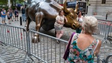 Wall Street pod pritiskom: Nafta sve skuplja, tehnološke dionice oštro pale