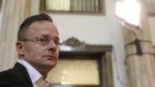 Nova mađarska vlast krenula na Szijjártóa: Prijavljen zbog luksuznih letova, trošio je milijarde