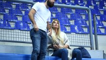 Muškarac s kojim je snimljena Maja Šuput svojedobno je zaustavio trajekt: Predstavio se kao član Plenkovićevog osiguranja
