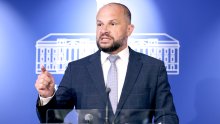 Hajdaš Dončić prozvao Plenkovića: 'Mecena ekomafije u Hrvatskoj'
