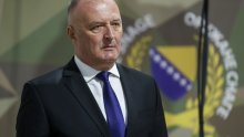 Ministar obrane BiH otpustio dvojicu vojnika zbog veličanja Mladića