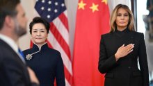 Melania Trump ugostila prvu damu Kine: Evo kamo ju je odvela dok su njihovi supruzi pregovarali