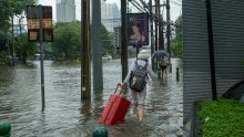 Bangkok proglasio stanje katastrofe: Ulice pod vodom, stanovnicima stiglo upozorenje