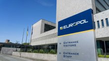 Rusi kroz američku tvrtku prodali softver europskim policajcima: 'Uklonite ove alate'