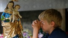 Hrvatske učenike i dalje plaše 'zlim ateistima'