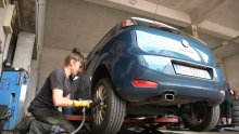 Znate li koliki tlak treba biti u gumama? Mnogi vozači rade istu pogrešku