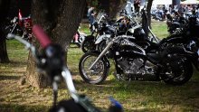 Vozite motocikl? Od 1. ožujka jedan detalj na njemu može vas stajati 600 eura