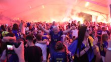 Zenica je gorjela: Pogledajte čudesan korteo navijača Bosne i Hercegovine!