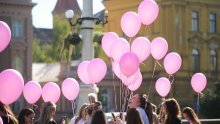 Zagrebom prošla ružičasta povorka: Podrška oboljelima od raka dojke i poziv da se pregledi ne odgađaju