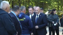 Otkriveno spomen-obilježje u selu kod Gline: Još se traže posmrtni ostaci njih 14