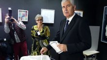 Čović među prvima glasao: 'Ovo je posebno važno za hrvatski narod'