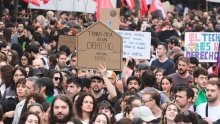Udar na Sáncheza? Španjolskoj prijeti dolazak krajnje desnice na vlast