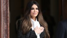 Odzvonilo Trumpovoj veleposlanici: Bivša zaručnica njegova sina ostaje bez funkcije