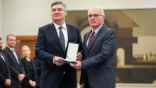 FOTO Milanović odlikovao zaslužne Hrvate: Među njima Neven Budak i rukometna legenda
