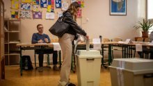 Prvi test za Babiševu vladu: Česi izlaze na lokalne i senatske izbore