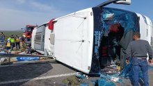Užas u Turskoj: U prevrtanju turističkog autobusa poginulo najmanje 11 ljudi