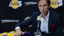 Steve Nash mjesec dana izvan parketa