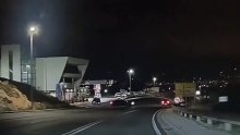 Opasna navika vozača u Trogiru: Pogledajte što rade kod benzinske postaje