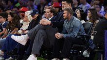 David Beckham pokraj košarkaškog diva izgleda sitno: Fotografije iz Makaa privlače pozornost