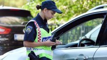 Zaustavila vas je prometna policija? Jednu stvar nikako ne smijete raditi