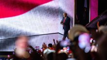 Trump u kampanji za Kongres: Pomaže republikancima ili prije svega sebi?