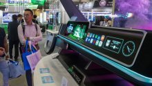 Automobilska industrija otišla je predaleko s ekranima: Kina sada uvodi stroža pravila
