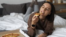 Što jesti kada ogladnite prije spavanja? Tri nutricionista složila su se oko jednog odgovora