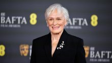 Glenn Close otkrila zašto hoda sa štapom: 'Bila sam na teškoj operaciji, ali osjećam se odlično'