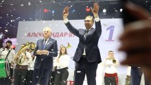 Iscurile šokantne poruke koje povezuju Vučića s mafijom. Letica: 'Sjetimo se Arkanovih Tigrova, Belih orlova...'