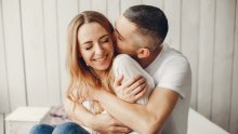 Želite osvojiti Jarca? Ove tri stvari znače mu više od velikih romantičnih gesta