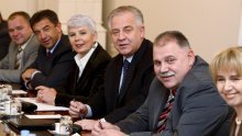 Ina dužna autocestama 800 milijuna kuna