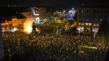 Reuters: Studenti su pobijedili, ali što sad? Tko će zapravo voditi Srbiju?
