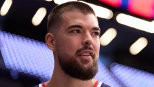 Zubac doživio ružnu ozljedu i napustio dvoranu na štakama: Trener otkrio stanje